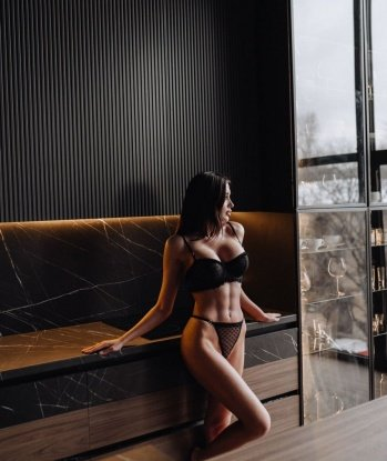 Проститутка Гаджиево : Ирина